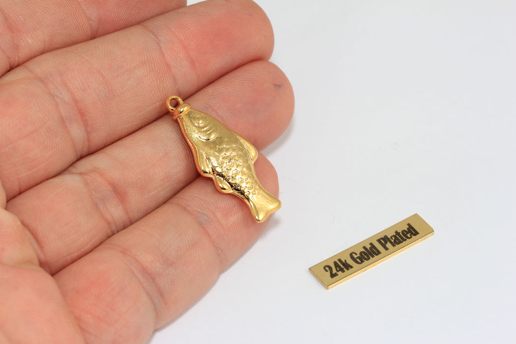 24k Gold Plated Fish Pendant, Gold Fish Charm for Jewelry Making, Decorative Animal Pendant, DIY Jewelry Supply , Zrcn948