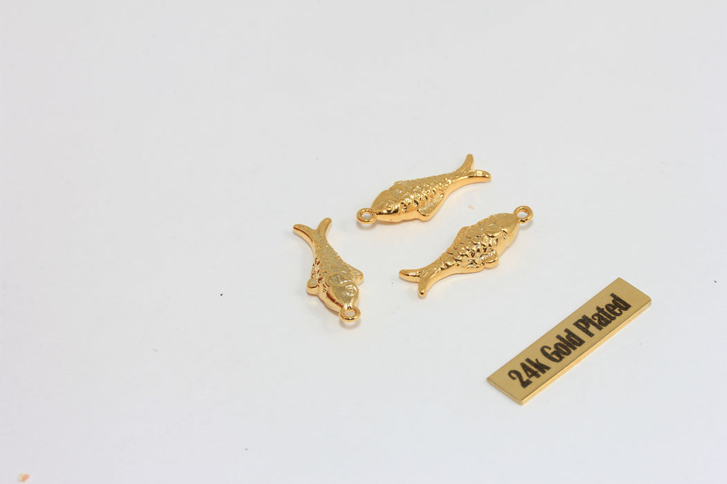 24k Gold Plated Fish Pendant, Gold Fish Charm for Jewelry Making, Decorative Animal Pendant, DIY Jewelry Supply , Zrcn989