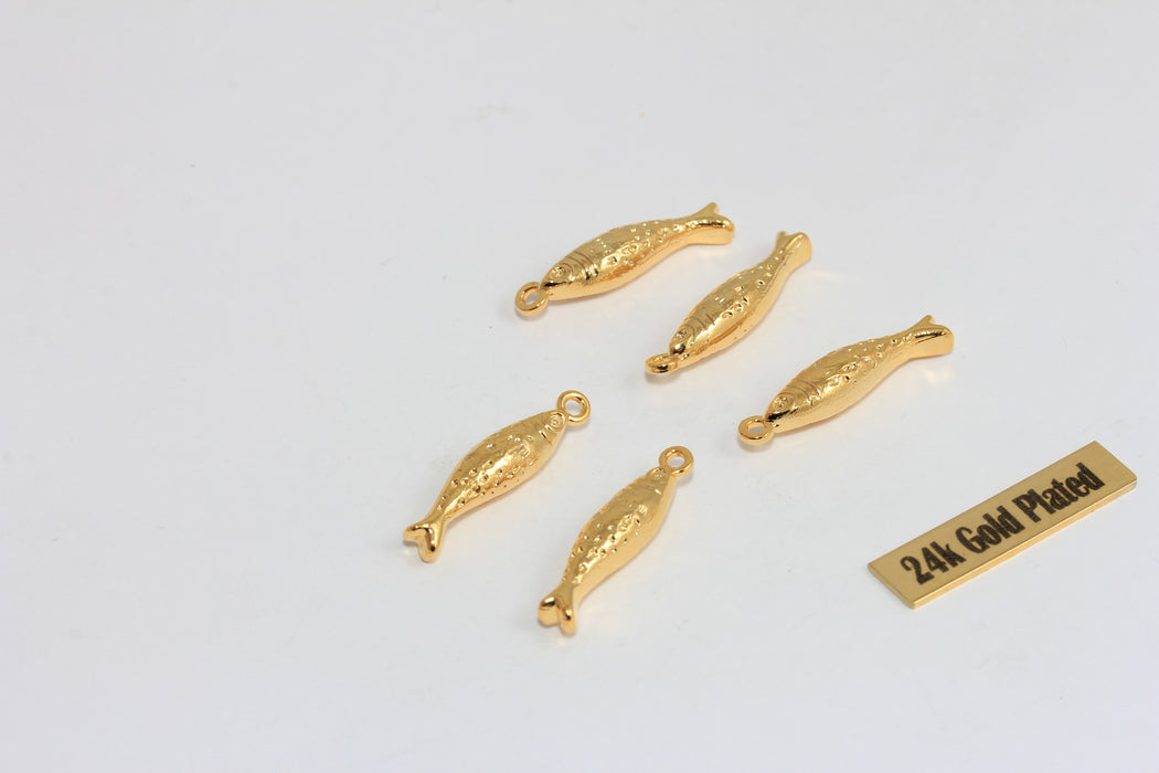 24k Gold Plated Fish Pendant, Gold Fish Charm for Jewelry Making, Decorative Animal Pendant, DIY Jewelry Supply , Zrcn956