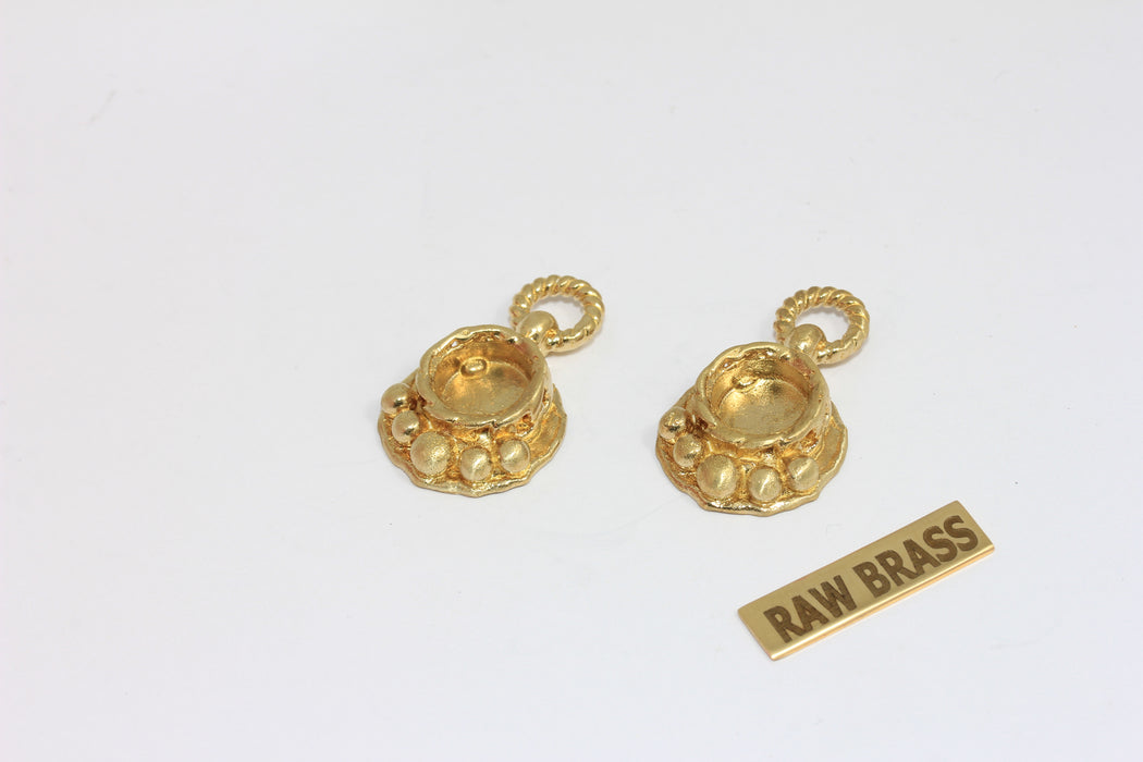 19x29mm Raw Brass Round Bezel Frame Charms, Cabochon Settings, MGN99