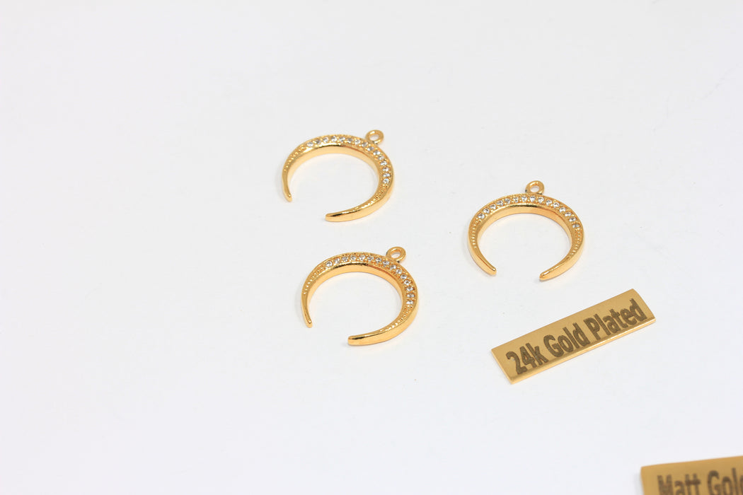 18x21mm 24k Gold Plated Horn Charm, Horn Pendant, BRT184