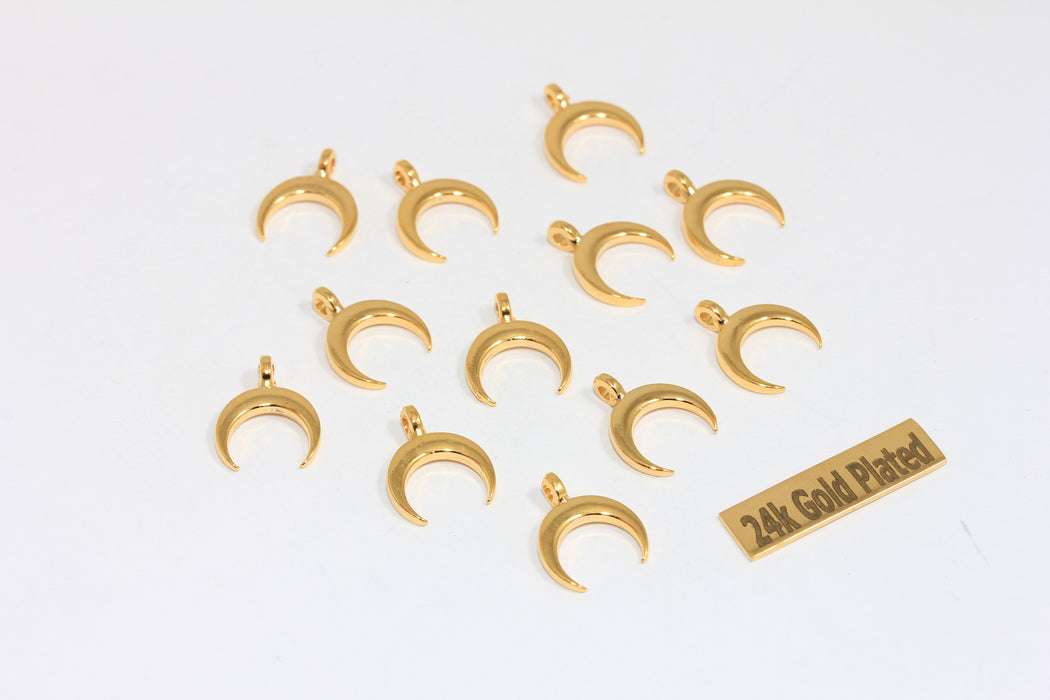 13x15mm 24k Shiny Gold Horn Charm, Horn Pendant, Moon  BRT46
