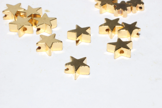 7,5mm Shiny Gold Star Beads, Star Charms, Center Hole Star  BRT68