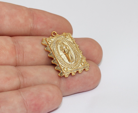 20x30mm 24k Shiny Gold Mother Mary Frame Pendant, MLS554