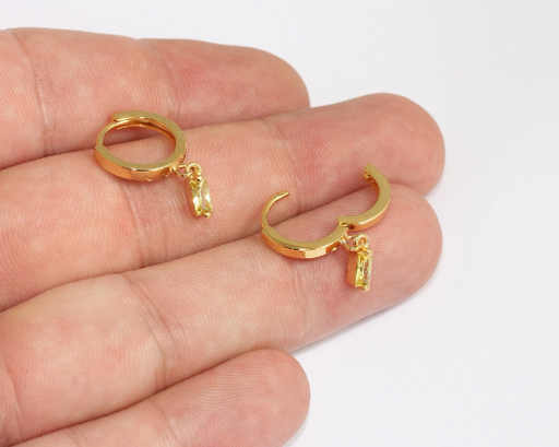  Leverback Earrings