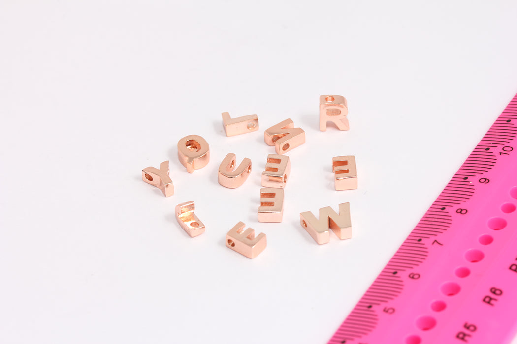 Lettere placcate oro rosa 8x10 mm, ciondoli con lettere personalizzate,