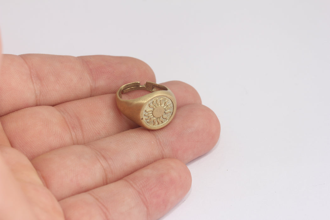16x17mm Raw Brass Sun Ring, Chunky Brass Ring, Adjustable Ring, Sun Signet Ring, Sun Rings, Raw Brass Findings, MLS656