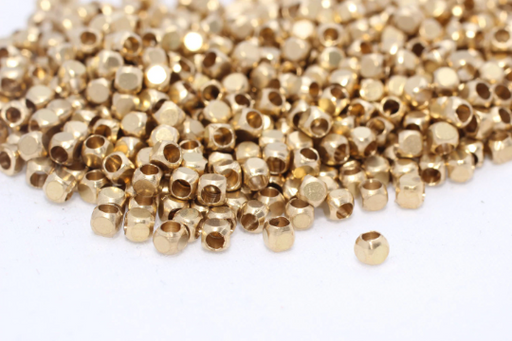 Spacer Beads, Cube Spacer