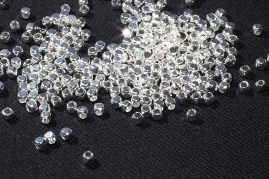 2,5mm Silver Plated Cube Beads, Spacer Beads, Mini Cube, CR53