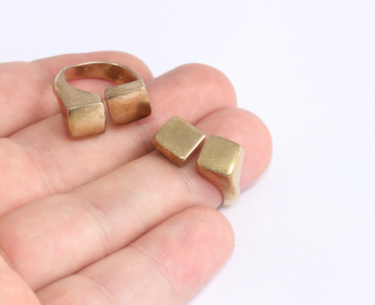 17-18mm Raw Brass Cube Rings, Adjustable Ring Settings,  XP60
