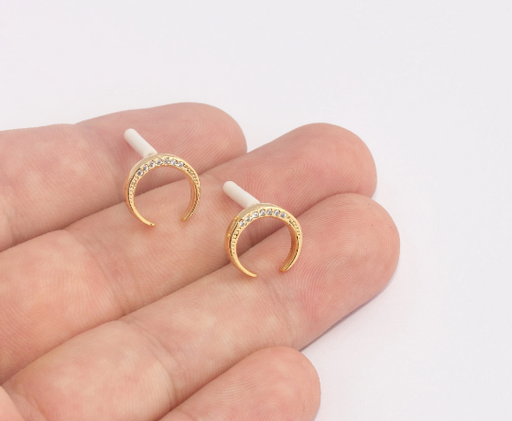  CZ Horn Stud