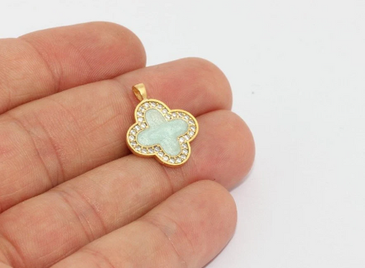 Shiny Gold Charm