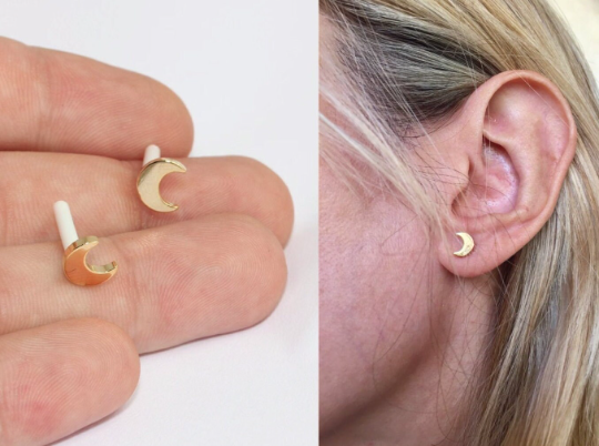 7x8mm 24k Shiny Gold Moon Earrings, Moon Stud Earrings, MLS573