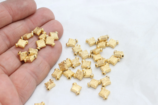Cube Connector, Plated