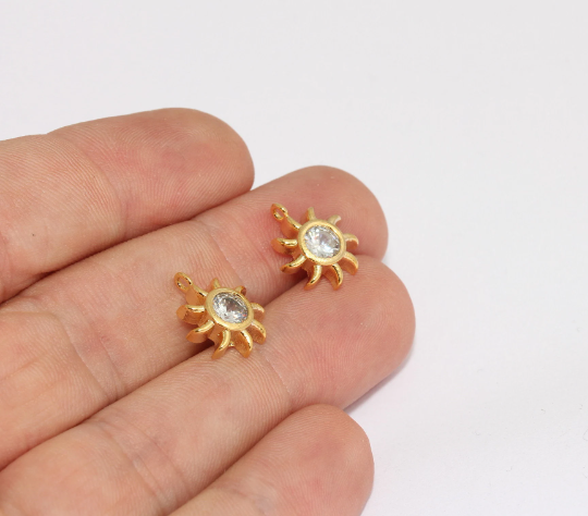 11x14mm 24k Shiny Gold Sun Charms, Micro Pave Sun,Gold      MLS50